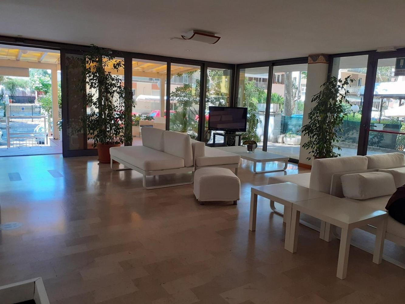 Hotel Ambasciata Cesenatico Exteriér fotografie