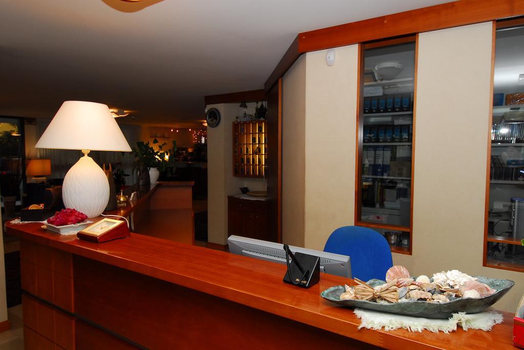 Hotel Ambasciata Cesenatico Exteriér fotografie